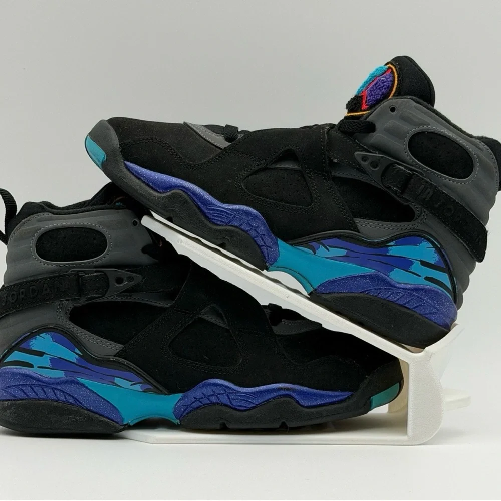 Air Jordan 8 Retro